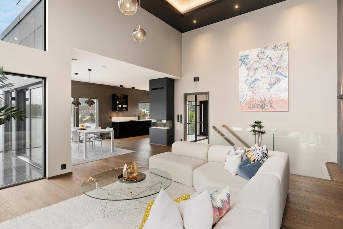 High-end With Private Rooftop And Sea Line Pousada
