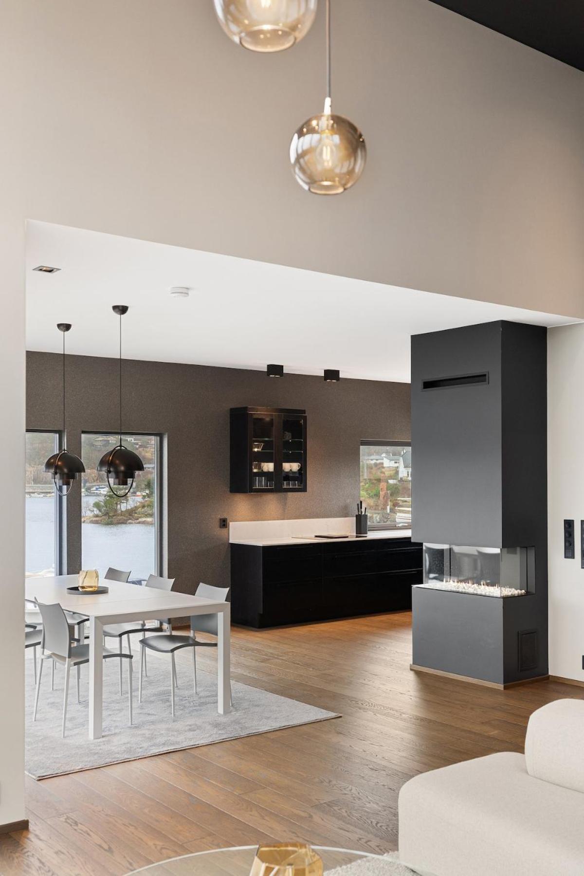 High-end With Private Rooftop And Sea Line * Bergen