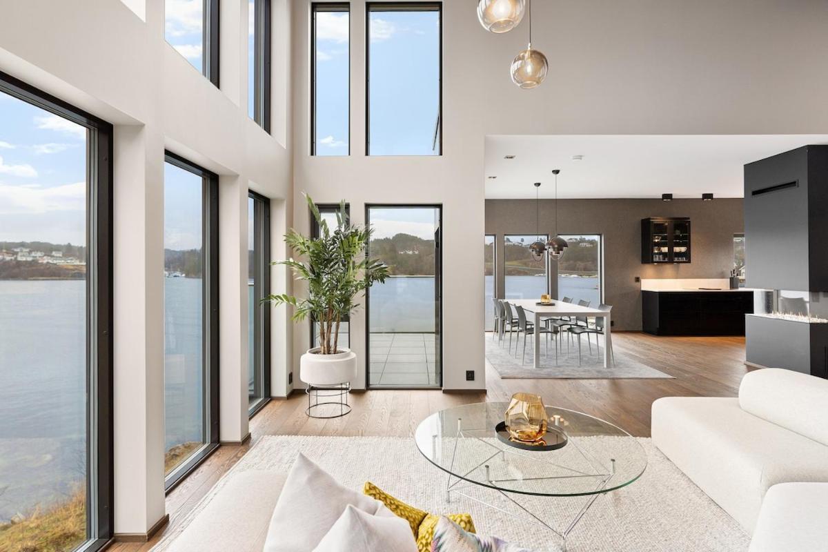 High-end With Private Rooftop And Sea Line Bergen
