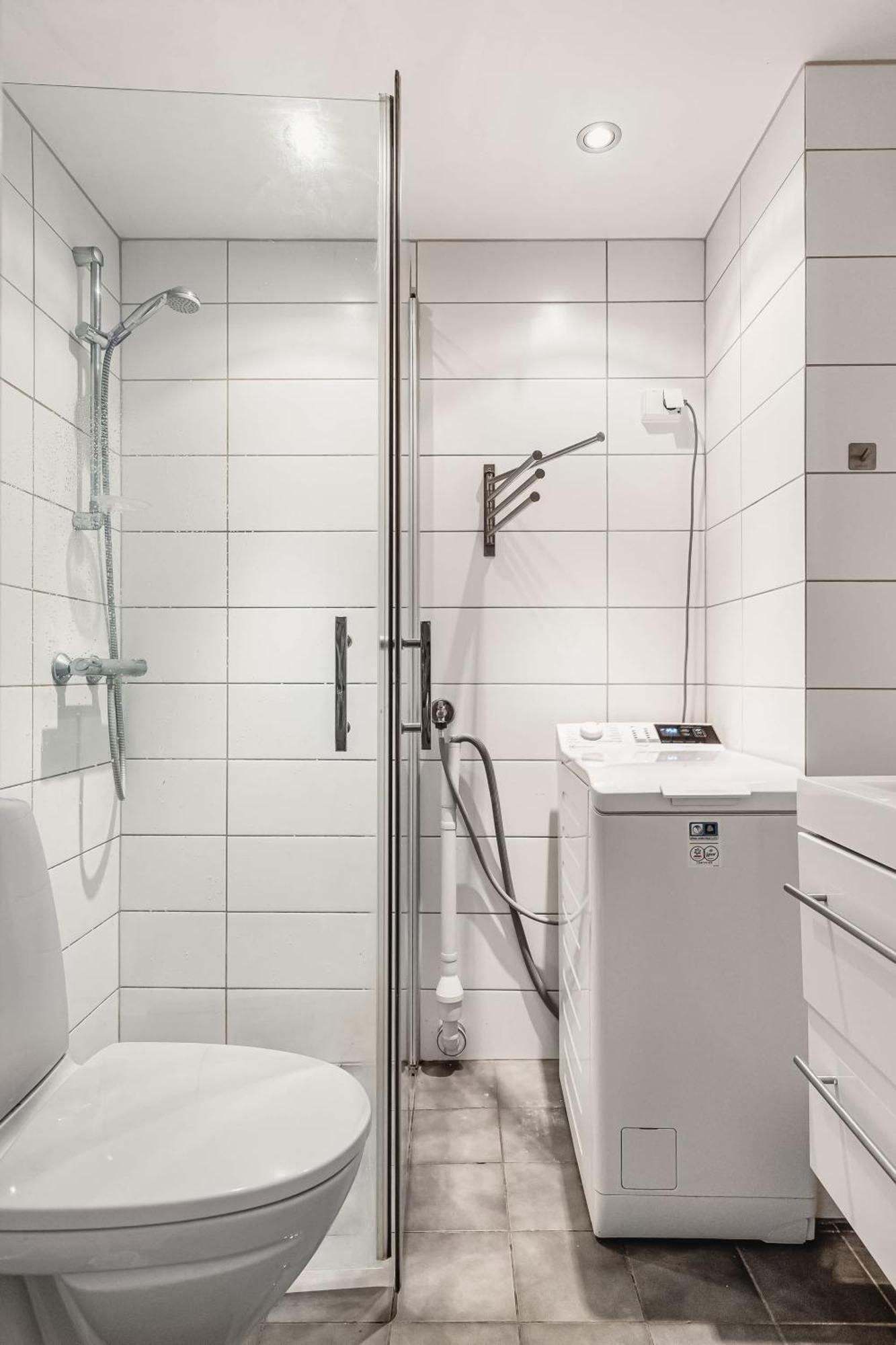 Dinbnb L Modern 3bedroom L Balcony L 2mins To Nygardsparken
