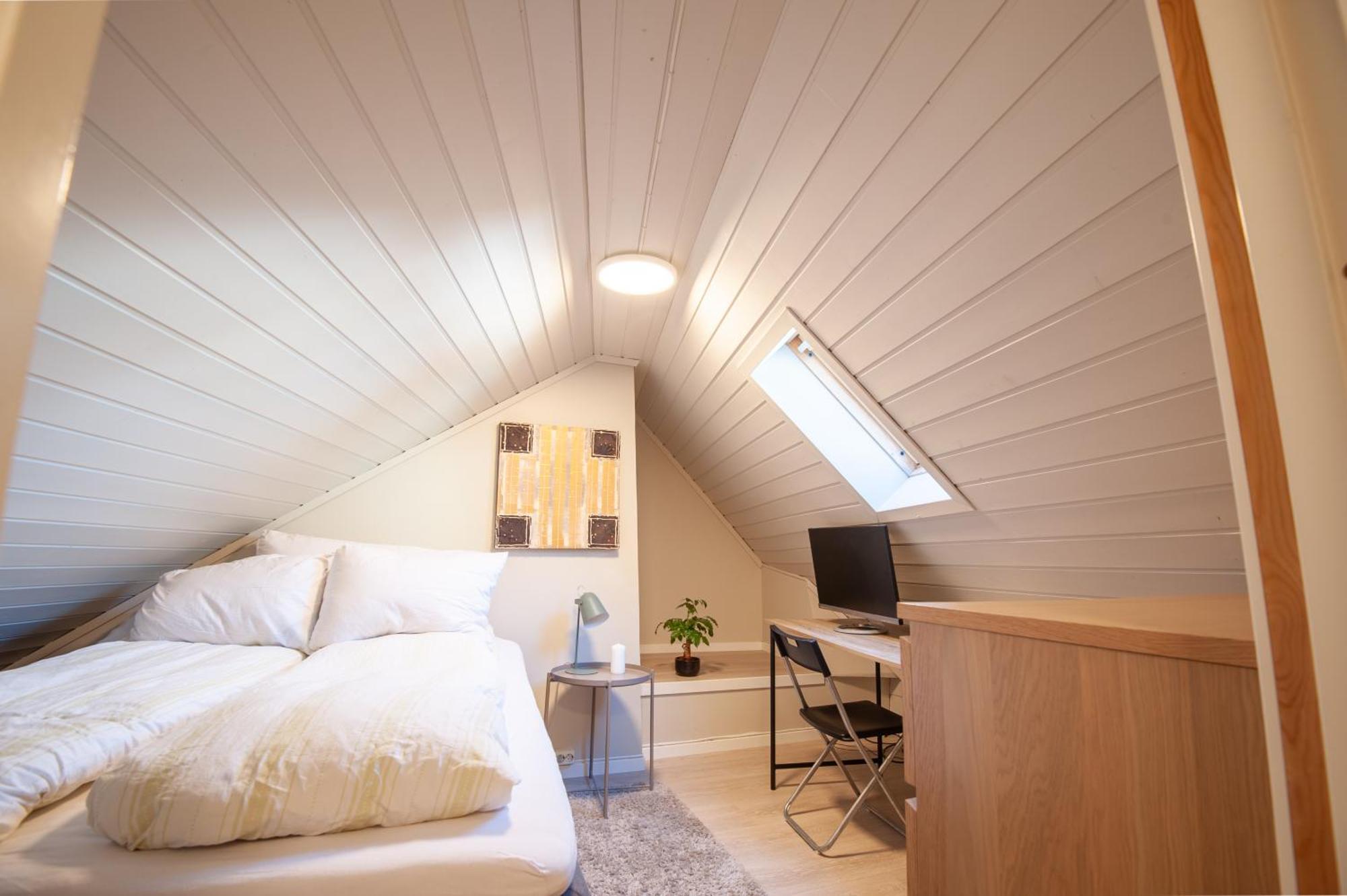 200 Meters To Bryggen In Charming Sandviken Apartment