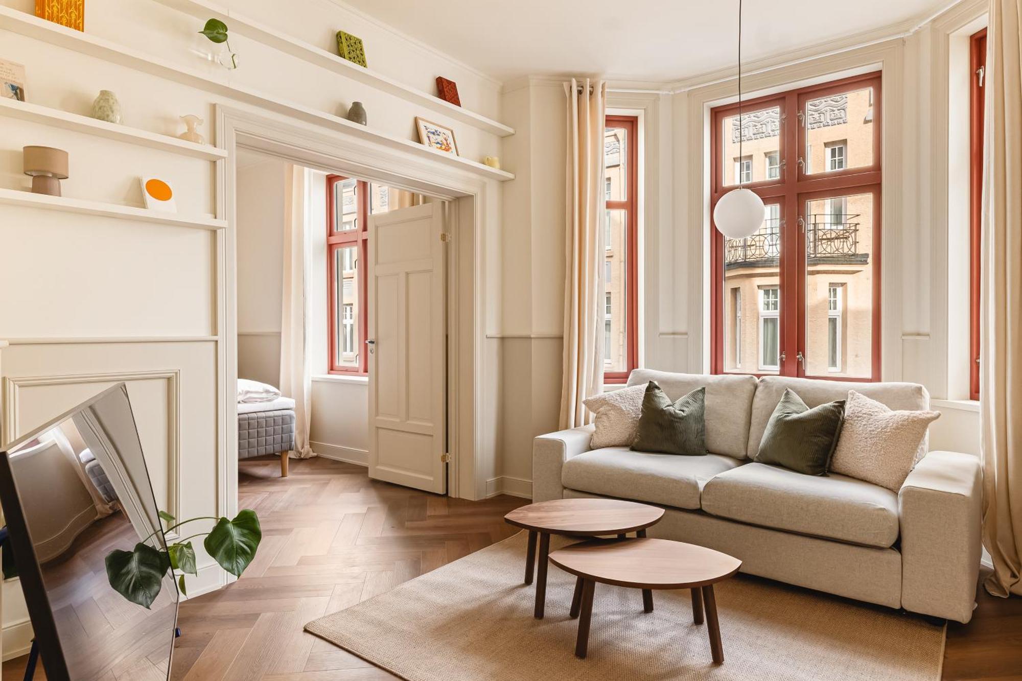F7 L Architects Choice Apartment