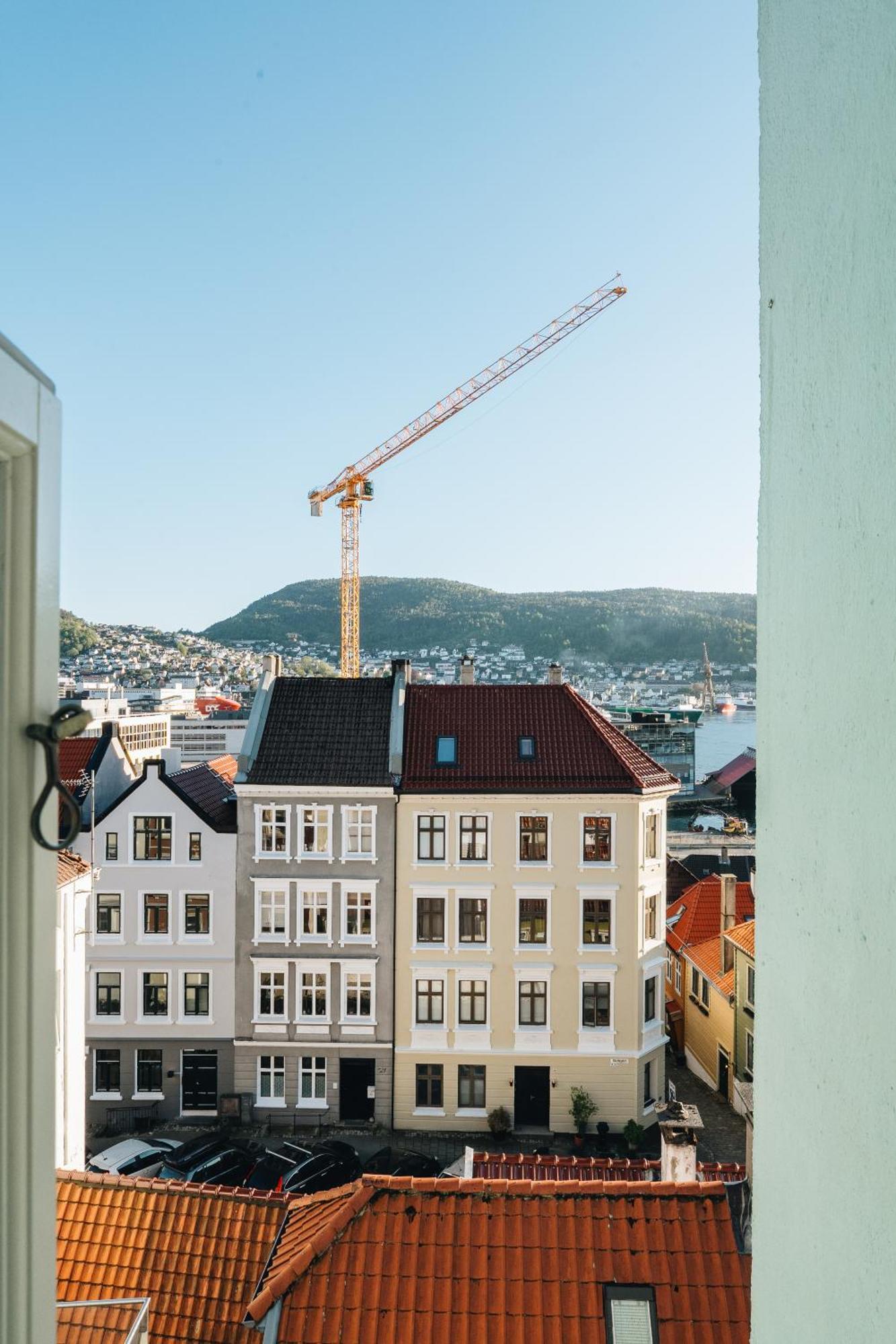Unique Apartment-romantic Street-easy Check-in Bergen