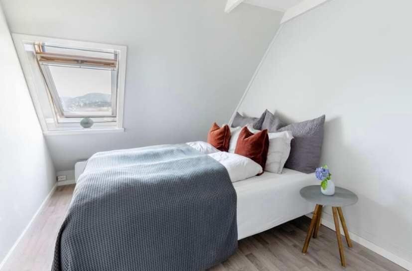 Dinbnb L Sea View I Balcony I Fireplace I Near Bryggen