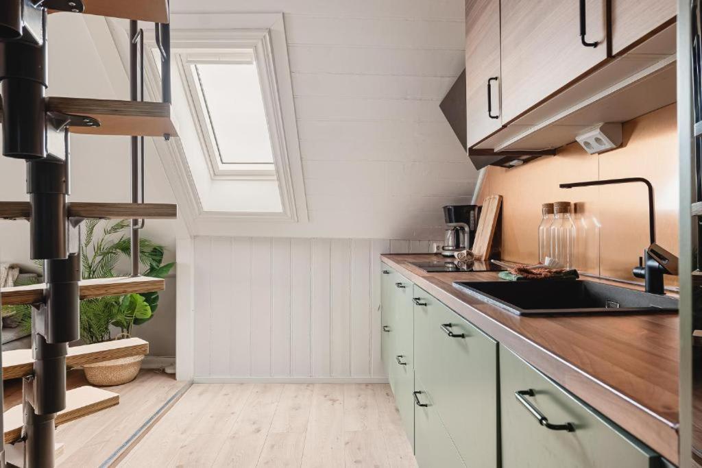 Heimby Homes - Large Floor Leilighet Bergen