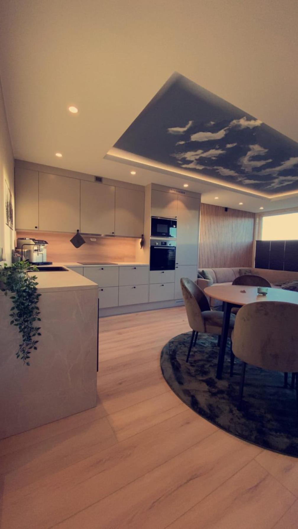 Penthouse With Sauna, Balcony And Free Coffe * Bergen