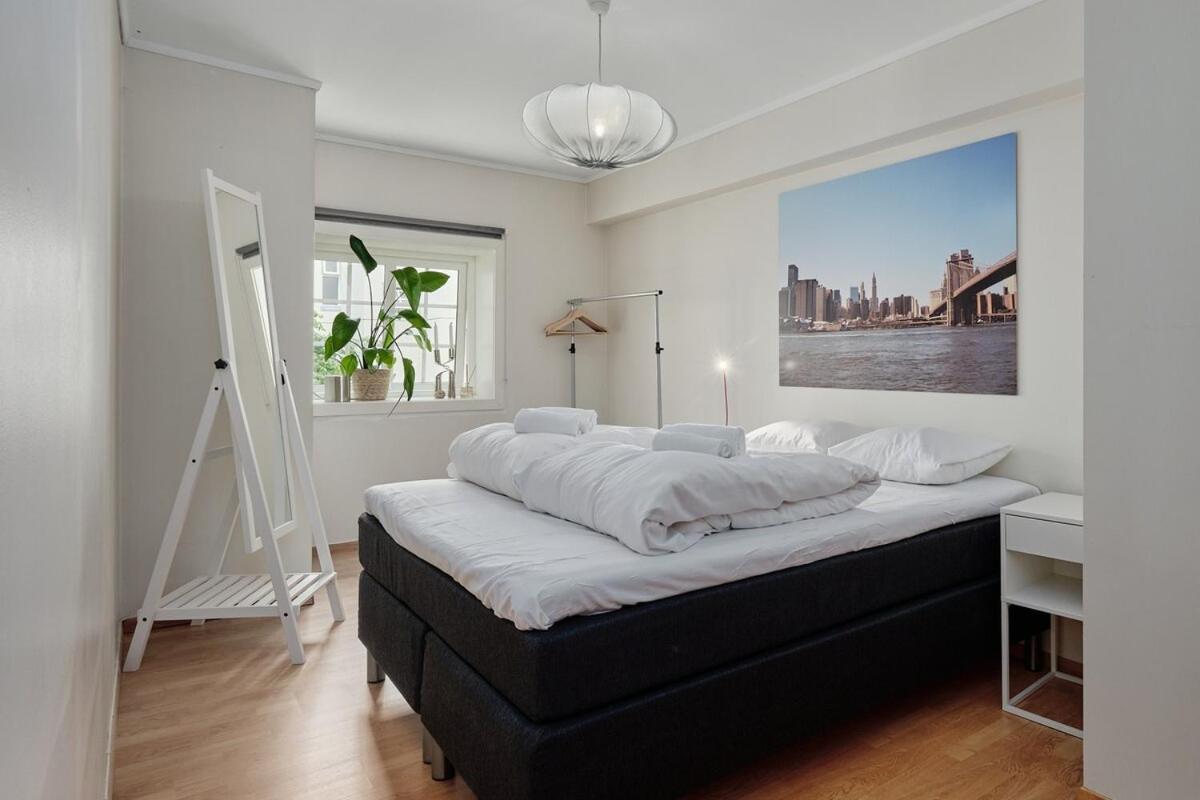Authentic And Spacious In Centre *