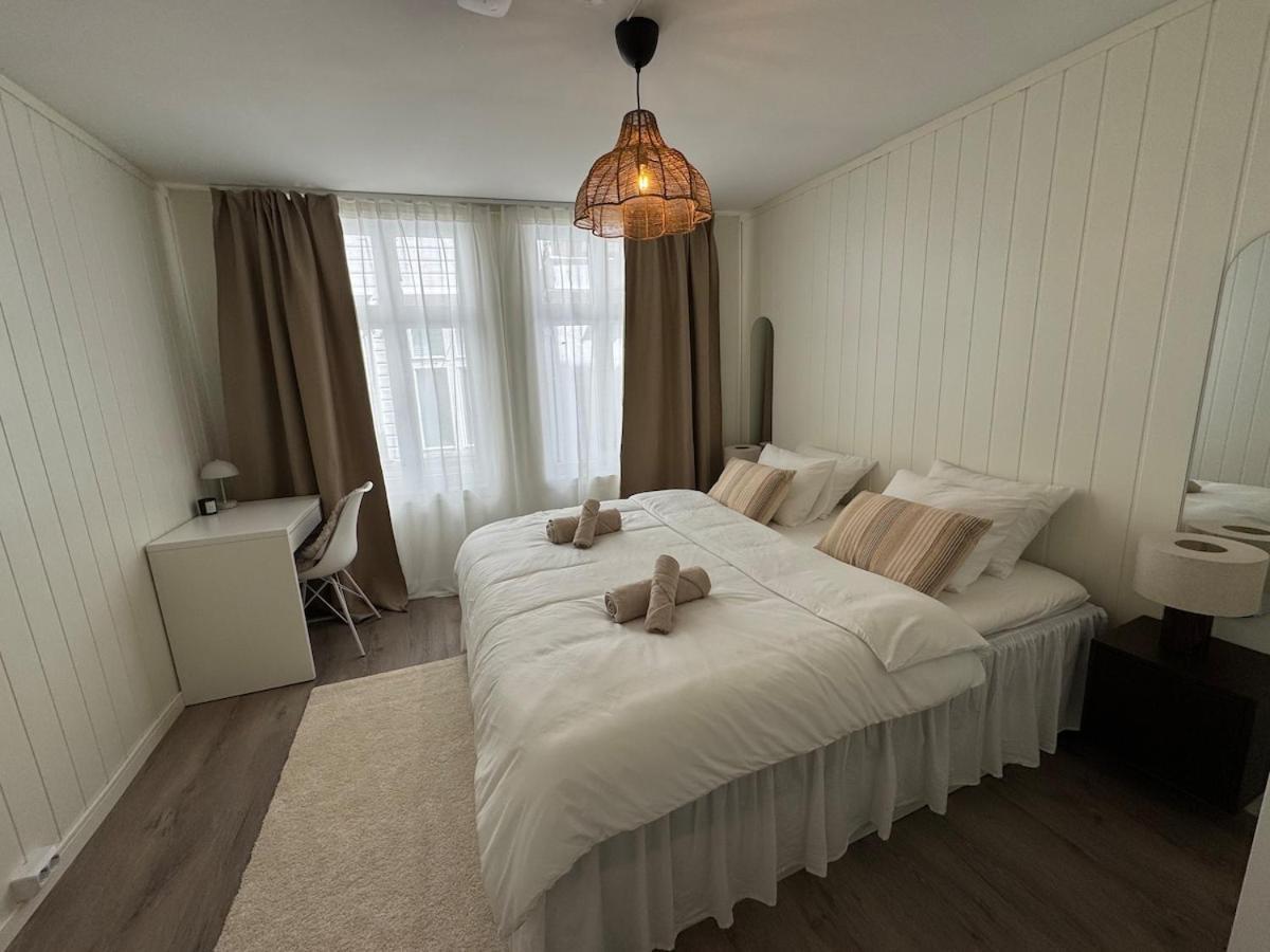 Apartment Bo I Bergens Eldste Smau Pa Nostet - Sentralt Og Rolig Bergen
