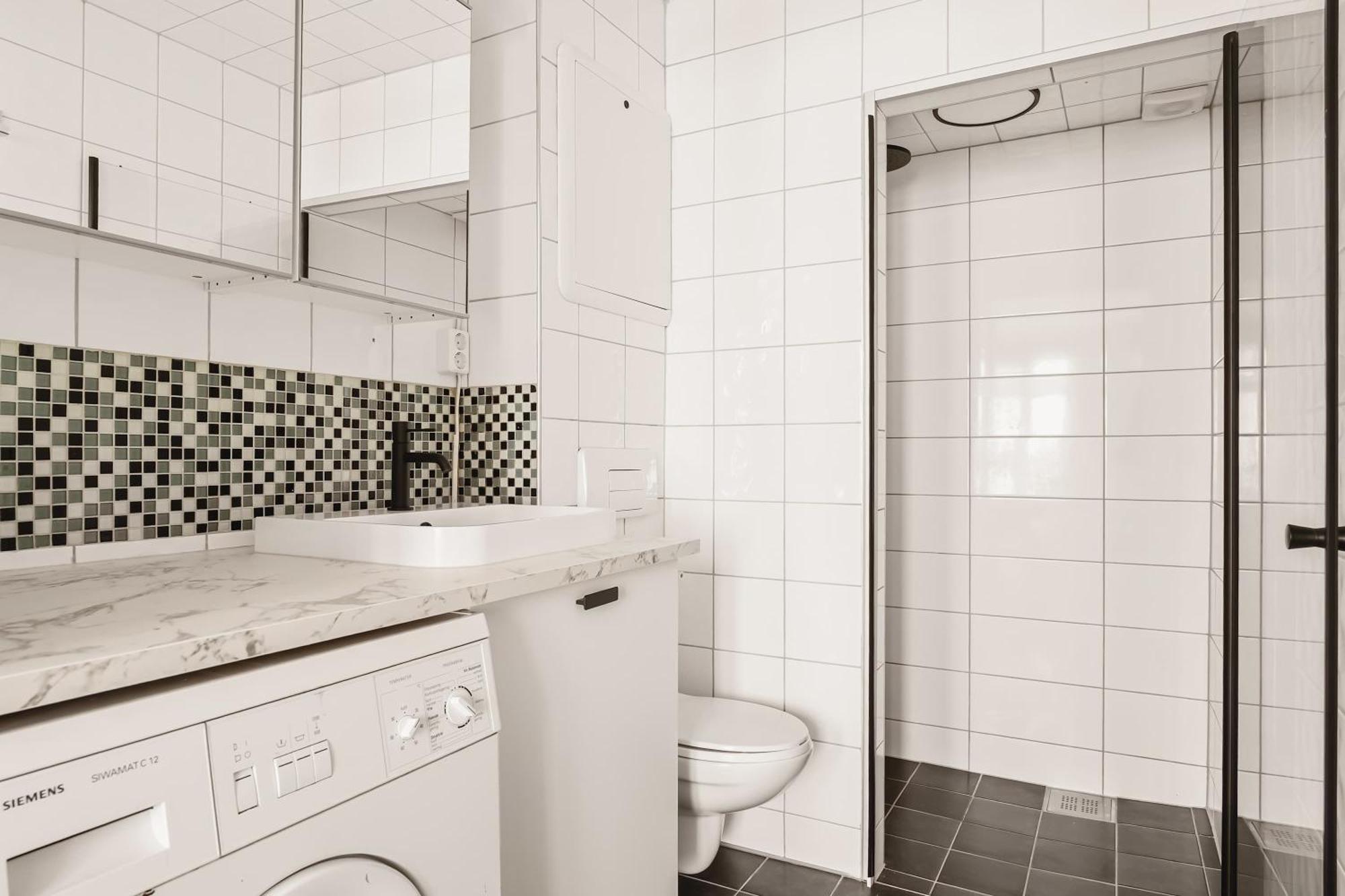 Dinbnb L Traditional Bergenhouse L 10min To Bryggen L 24l7 Apartment Bergen