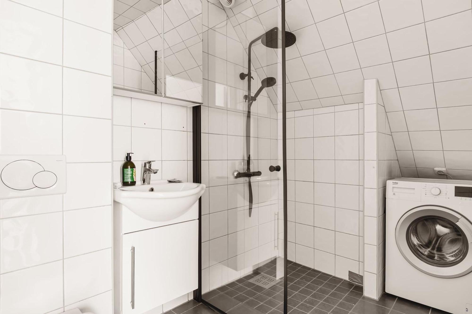 Dinbnb L Traditional Bergenhouse L 10min To Bryggen L 24l7 Apartment *