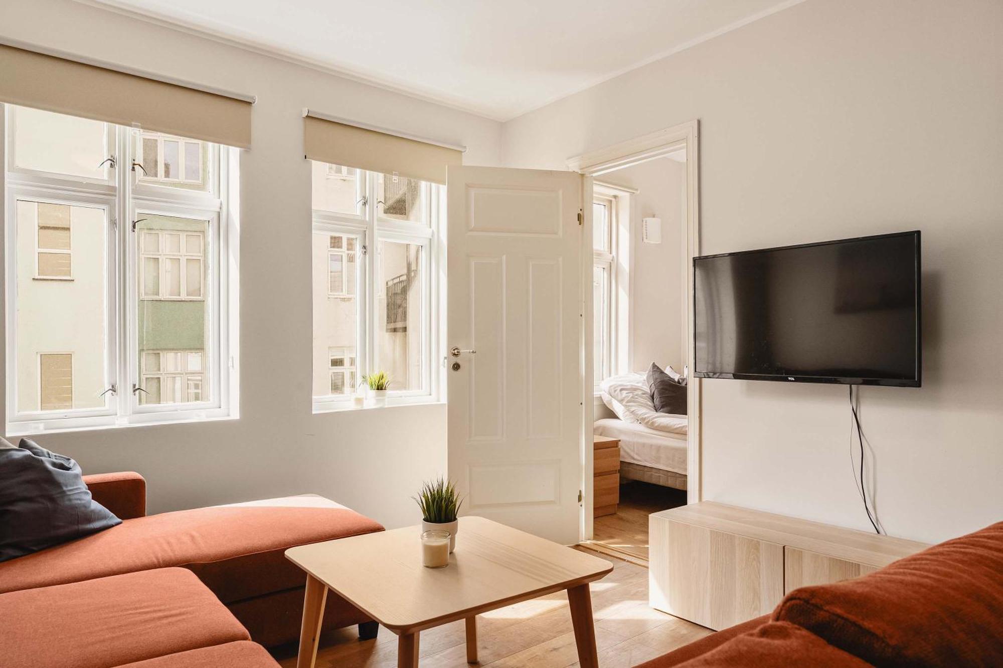 Apartment Dinbnb L Traditional Bergenhouse L 10min To Bryggen L 24l7 *