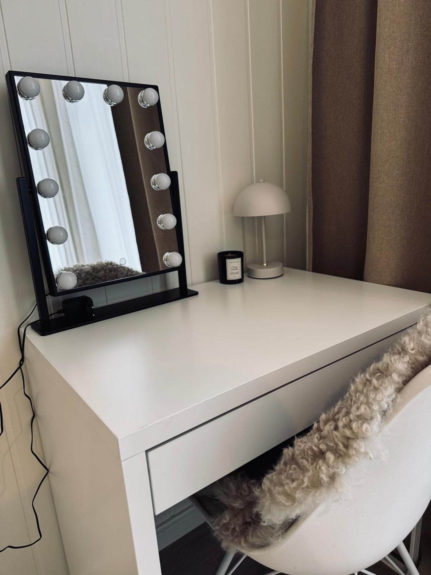 Bo I Bergens Eldste Smau Pa Nostet - Sentralt Og Rolig Appartement *
