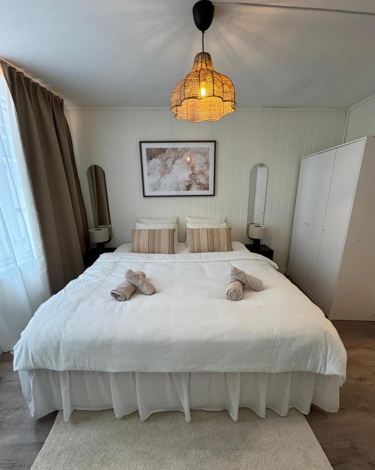 Bo I Bergens Eldste Smau Pa Nostet - Sentralt Og Rolig Apartment *