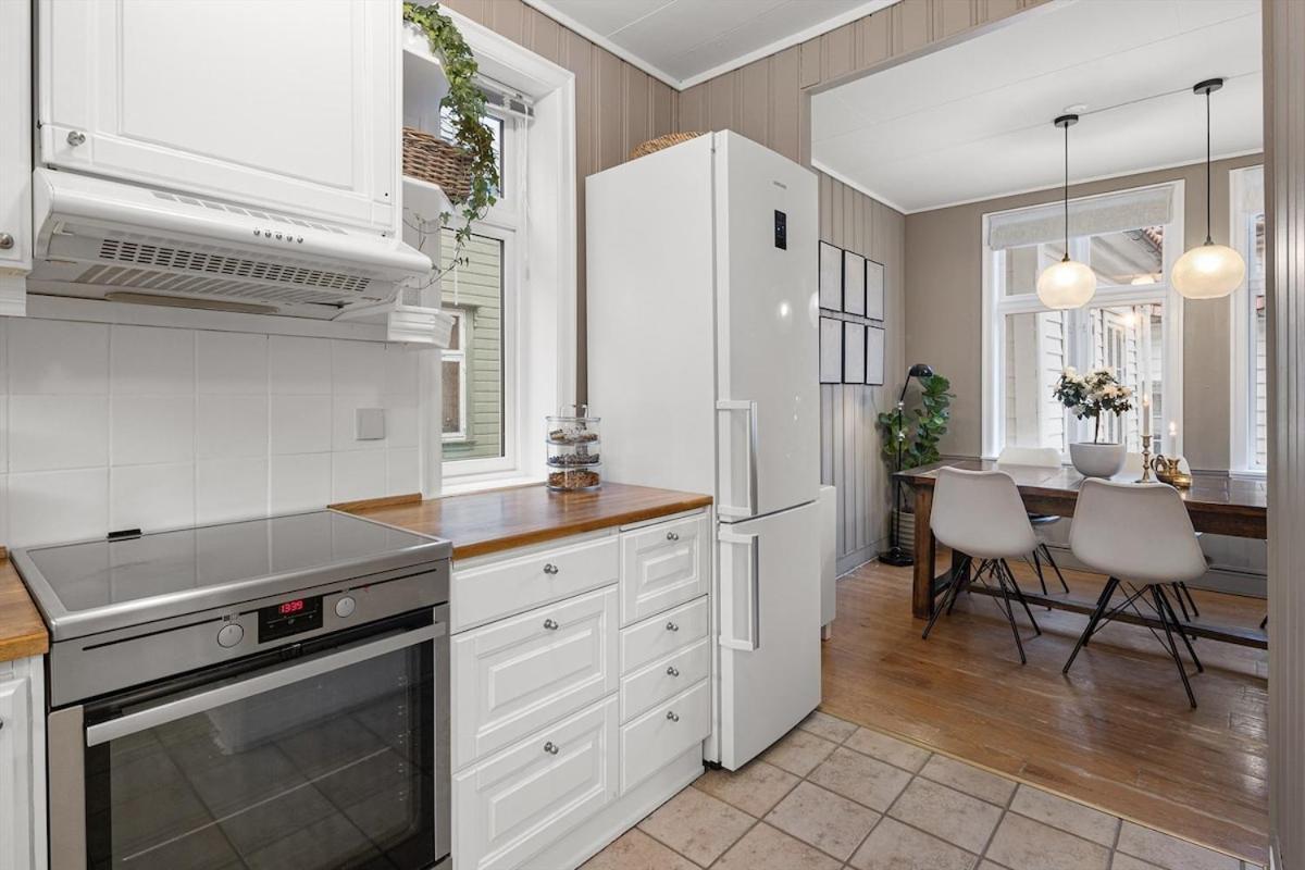 Historic House Centre Apartment Bergen