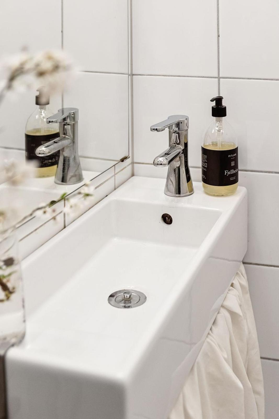 Charming Townhouse - Walk Everywhere! Appartement Bergen