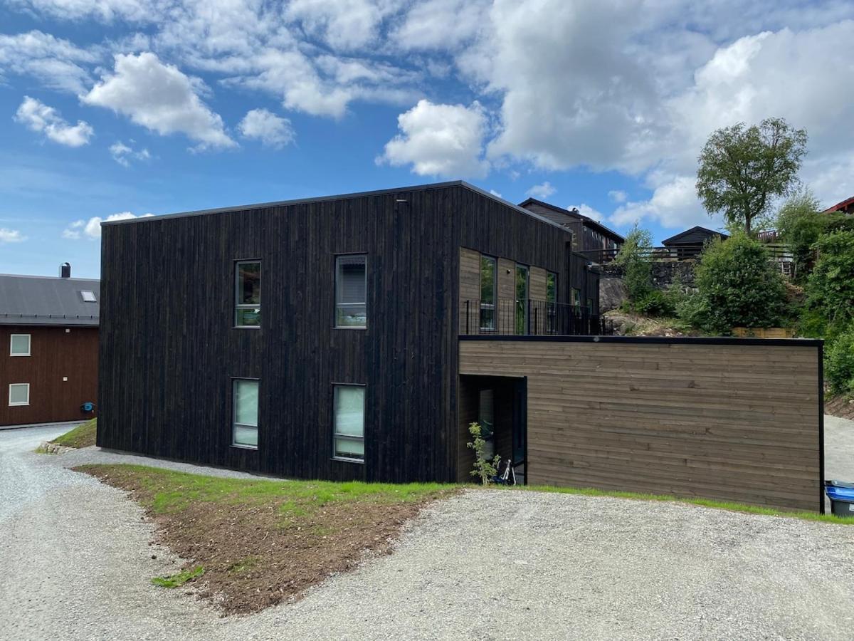Apartment Familyhome For 8 People - 4 Bedrooms - 10min From Center *