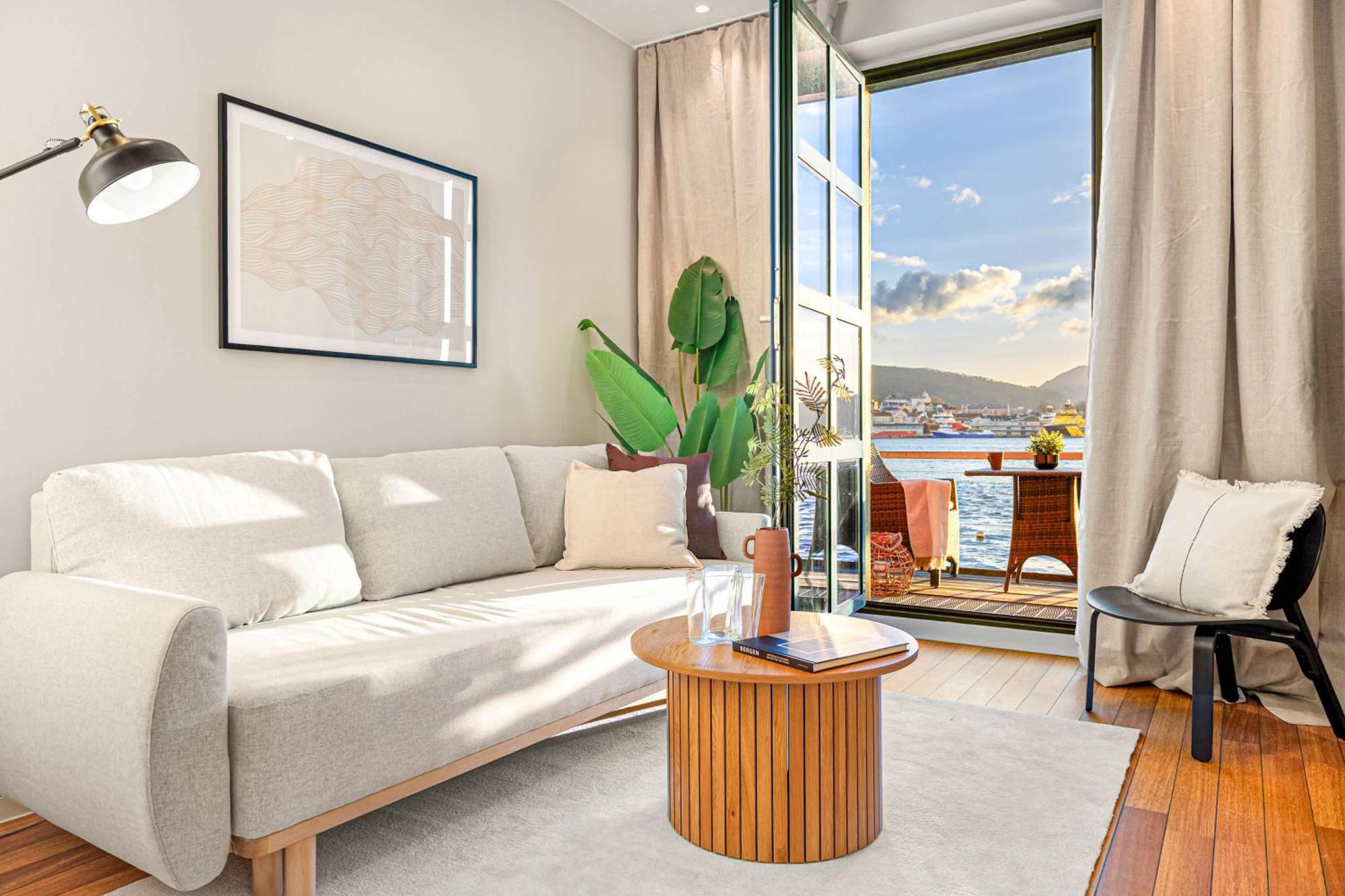 Heimby Homes - Seaside Balcony *