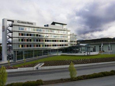 Clarion Airport Hotel