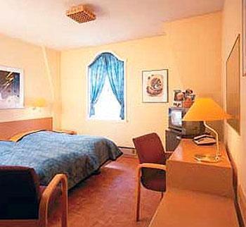 Hotel Budget 2*