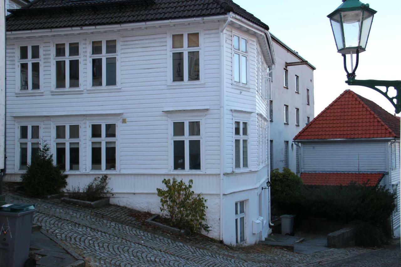 Skuteviksveien 42 * Bergen