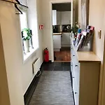 Beccy Bergen Apartment