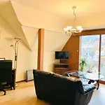 7 Mountains Apt #2