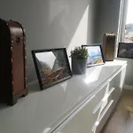 All Inclusive Bed & Breakfast In Brand New Apartment