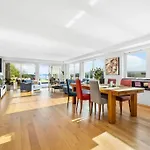 Penthouse Leilighet 200 Kvm Vakker Sjoutsikt.