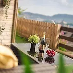 Keybutler Panorama Apartment Damsgard