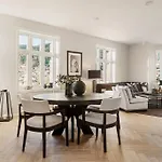 Villa Bergen. Historic Luxury Near The City Centre