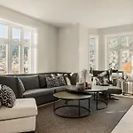 Villa Bergen. Historic Luxury Near The City Centre