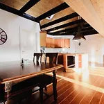 Spacious Penthouse With Grand Terrace