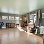 3 Bedroom Awesome Apartment In Nesttun