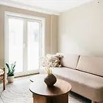 Stay Urban - Stylish Scandinavian Gem With French Balcony