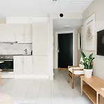 Stay Urban - Scandinavian Comfort With French Balcony
