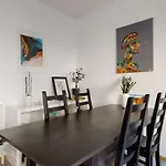 Spacious, 1 Minute From Bryggen!