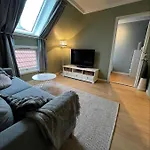 Ross-Smauet Apartment - Charming Bergen House Constructed In 1880