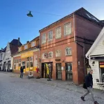 Marken Studio Apartments