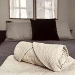Stylish Central Apartment