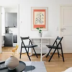 Stay Vagen - Nest In City Center