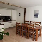 Cosy, Modern Townhouse In Bergen Sentrum