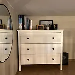 Loft Apartment - Free Parking