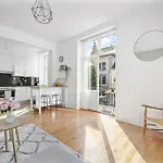 Luxurious Retreat In The Middle Of City Center
