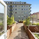 Nydelig Leilighet Pa Nordnes: Sentral Og Romslig!
