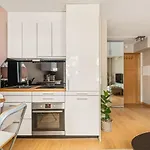 Dinbnb Apartments I Roof Terrace & Laundry In Sandviken