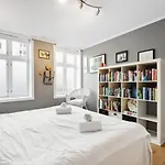 Dinbnb Homes I Family Friendly Home In Historical Sandviken