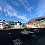 Newly Upgraded Apt: Two Balconies, Sun-Drenched!