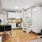 New! Modern City Apt: Central W/ Private Entrence