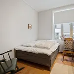 Spacious & Cozy Hideaway With Central Location