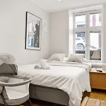 12-Guest Apartment - Self Check-In - Large Smart Tv - Central